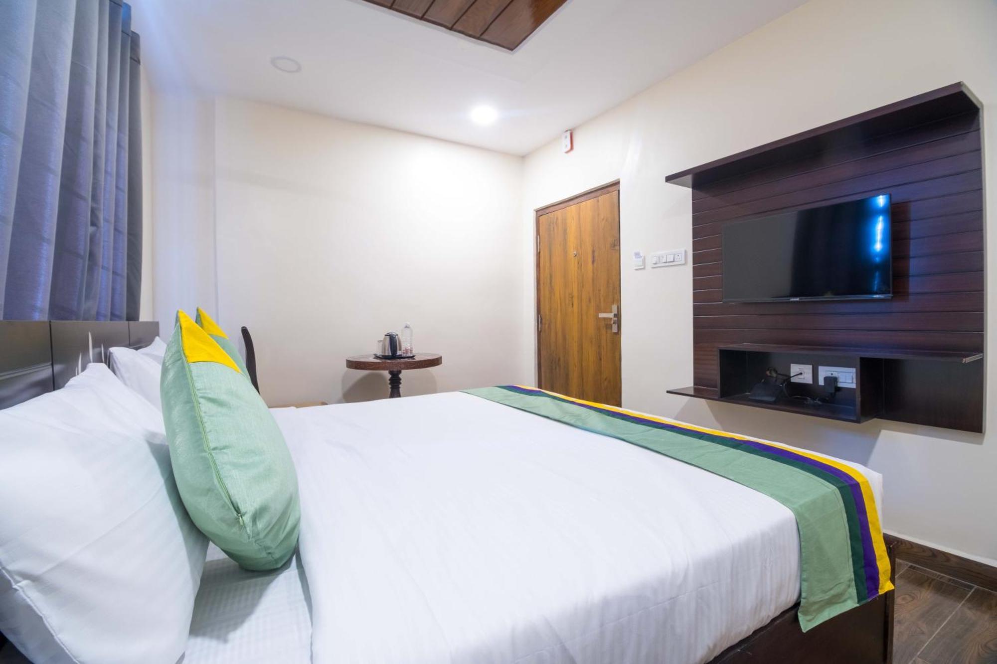 Treebo The Address Inn Mehdipatnam Hyderabad Exterior photo